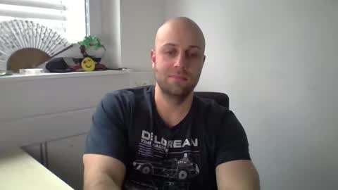 freddow online show from February 6, 10:26 am