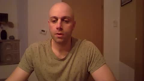 freddow online show from November 22, 8:08 pm