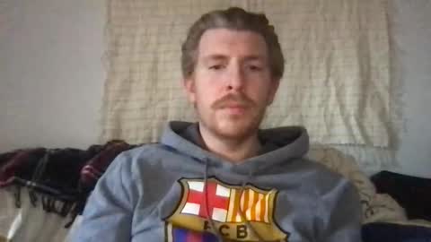 Freddy Foot Balls online show from April 8, 11:27 pm