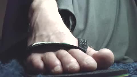 Snapshot of fredthetom12 chatting on February 5, 2:49 am Greedy Fred online show from February 5, 2:49 am