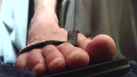 Snapshot of fredthetom12 chatting on February 15, 4:03 pm Greedy Fred online show from February 15, 4:03 pm