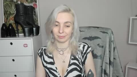 Anne online show from June 18, 6:46 am