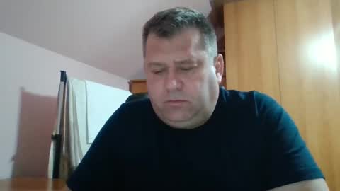 freeboy80180 online show from December 25, 6:09 pm