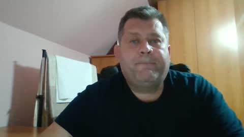 freeboy80180 online show from December 29, 8:37 pm