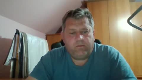 freeboy80180 online show from October 28, 5:48 pm