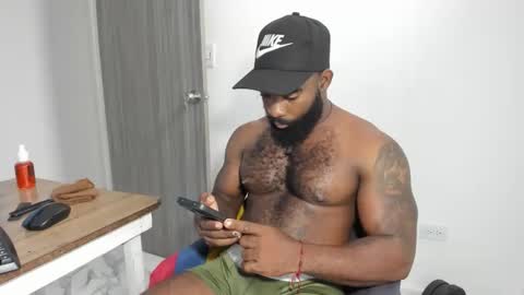 shakur online show from April 8, 7:47 pm