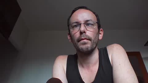 Snapshot of freeeed15v chatting on November 19, 12:27 pm Fred online show from November 19, 12:27 pm