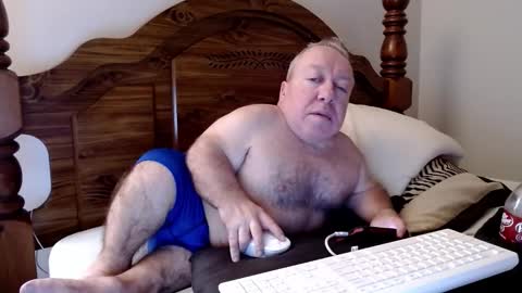 Cute Lil Man online show from January 11, 5:56 am