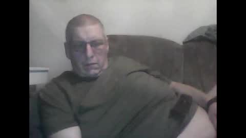 fred online show from April 1, 8:39 pm