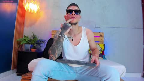 Xavier online show from January 21, 1:08 am