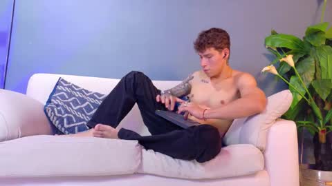 Xavier online show from October 20, 2:34 am