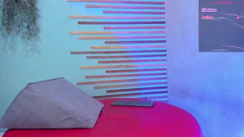 Xavier online show from November 12, 8:08 pm