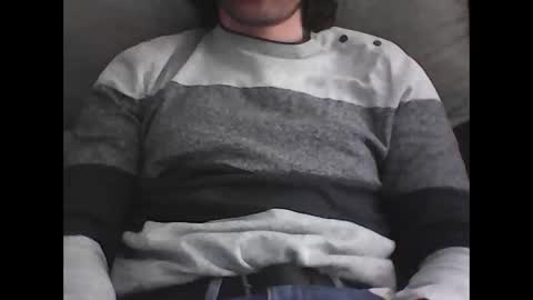 Snapshot of frencheeboy chatting on March 30, 3:57 pm frencheeboy online show from March 30, 3:57 pm