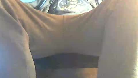 frenchpapalover online show from January 14, 8:52 am