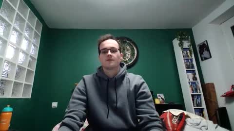 Ian online show from November 24, 9:20 am