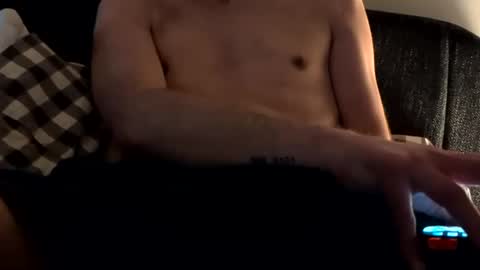 frenchymontreal online show from January 12, 1:27 pm