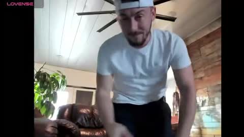 fresher1221 online show from January 9, 10:55 pm