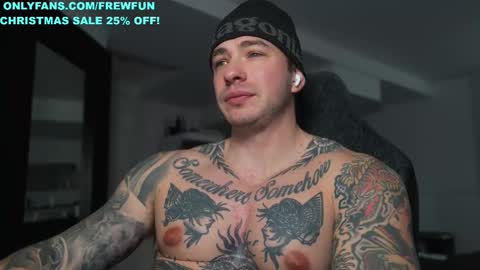 Snapshot of frewfun chatting on November 23, 7:46 pm cameron online show from November 23, 7:46 pm