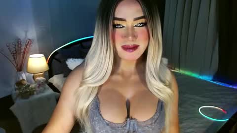 Miss Frea  online show from December 19, 11:28 am