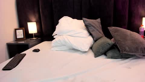 FREYA online show from October 11, 9:19 am