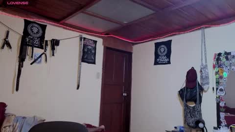 freyaa_sorceress online show from November 23, 2:33 am