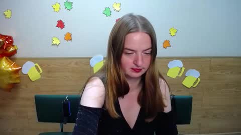 FreyaDak online show from September 23, 5:05 pm