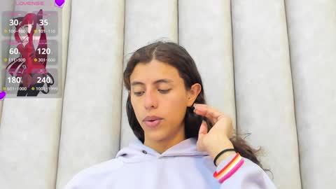 FREYA online show from December 28, 4:09 pm