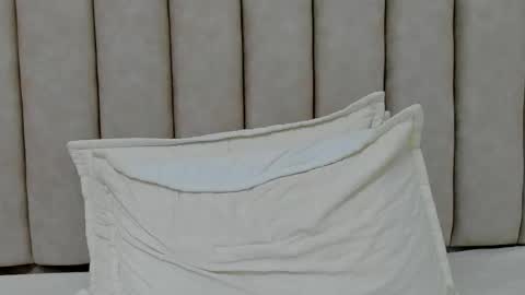 FREYA online show from November 5, 6:52 pm