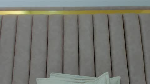 FREYA online show from December 17, 2:34 pm