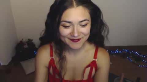 freyarouge online show from June 11, 8:07 pm