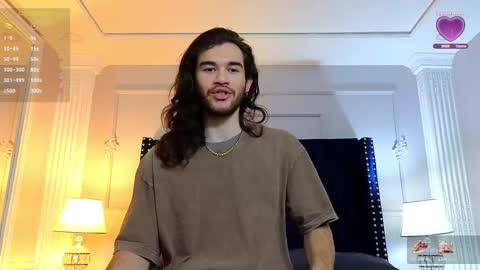 freyrvik online show from December 5, 7:21 pm