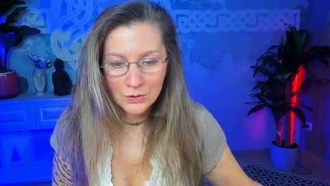 Frida Tander online show from February 3, 9:08 am