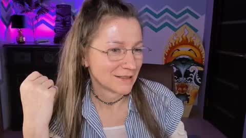 Frida Tander online show from March 3, 6:22 pm