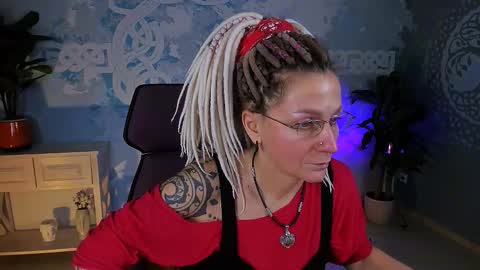 Frida Tander online show from February 10, 5:11 am