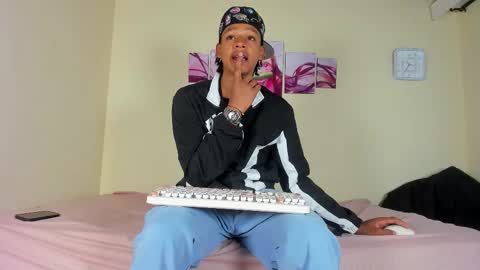 friends_420 online show from December 20, 8:27 pm