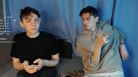 Snapshot of fring366 chatting on January 17, 8:22 pm fring366 online show from January 17, 8:22 pm