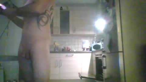 Snapshot of frohlertobias799 chatting on March 16, 8:13 pm tobi88771 online show from March 16, 8:13 pm