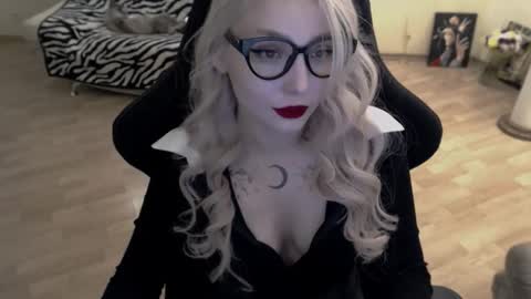 Lilith online show from November 7, 11:54 am