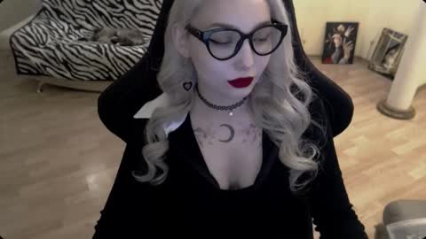 Lilith online show from November 17, 11:27 am