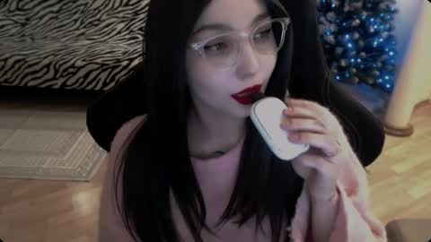 Lilith online show from January 12, 3:50 pm