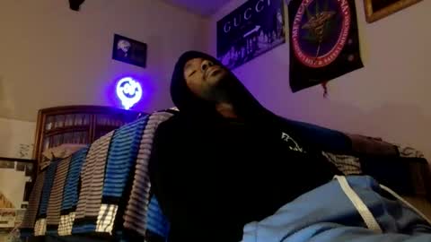 Snapshot of fromthabac chatting on September 26, 1:53 am fromthabac online show from September 26, 1:53 am