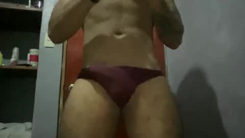 Snapshot of froningcross chatting on September 28, 6:57 pm froningcross online show from September 28, 6:57 pm