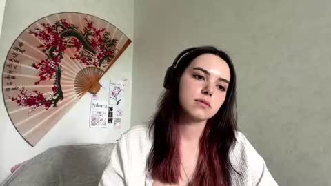 Emily online show from June 29, 10:26 am