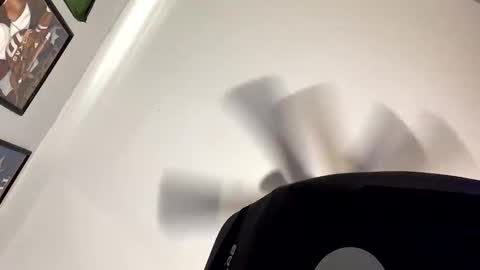 Snapshot of frozen232 chatting on January 5, 8:01 pm Fabian online show from January 5, 8:01 pm