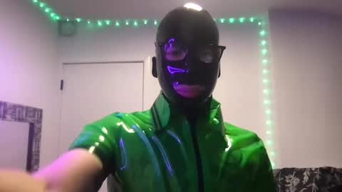 FTM Rubber Model online show from December 6, 11:47 pm