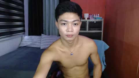 Snapshot of fuck_by_zack chatting on December 12, 4:48 am Zack online show from December 12, 4:48 am