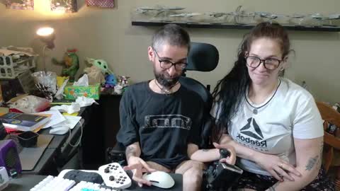 fuck_i_dunno online show from May 1, 9:08 pm