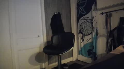 Snapshot of fuckass77300 chatting on December 24, 7:06 am FUCKASS online show from December 24, 7:06 am