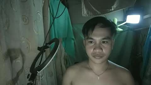 Snapshot of fucker_bigcock69 chatting on April 12, 7:52 pm fucker_bigcock69 online show from April 12, 7:52 pm