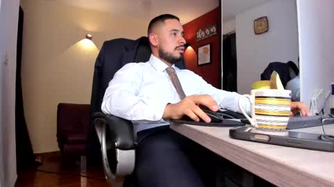SERGIO THE SEX LAWYER online show from April 11, 7:45 am